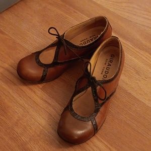 Vint. Giraudon New York Tan Leather Mary Jane Shoes
